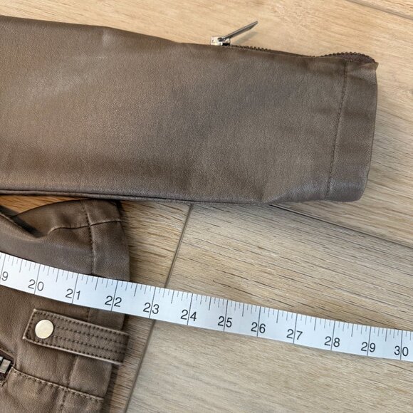 🩶 Black Rivet Moto Jacket 🩶 - Picture 10 of 10